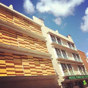 *** Hotel Torre Del Conde España